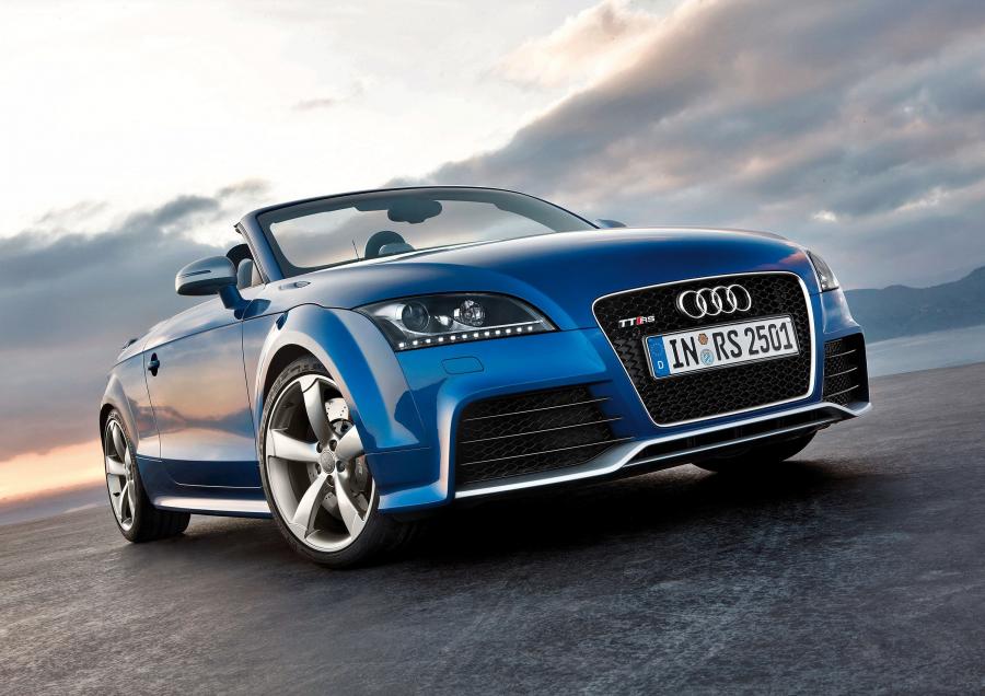  Audi TT RS Roadster (8J) 2009 года  (WW) (фото 12 из 47)